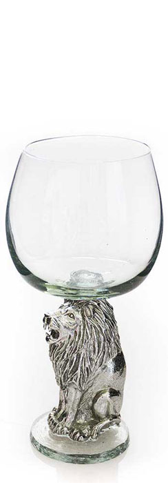 BR-083-P - Bremers Lion stem Burgundy glass